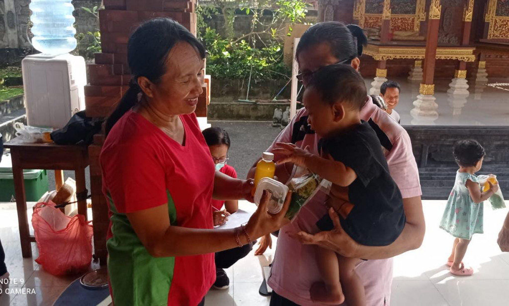 Semangat Warga Ikuti Kegiatan Posyandu Balita di Banjar Celuk, Desa Dalung
